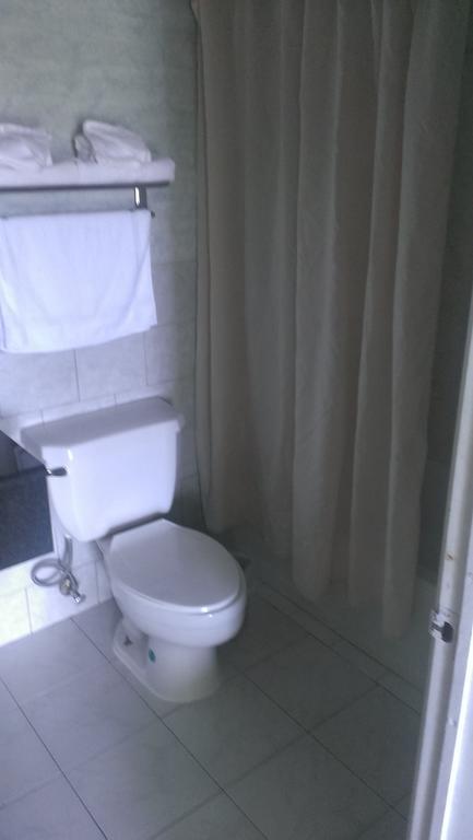Naugatuck Motor Lodge Ruang foto